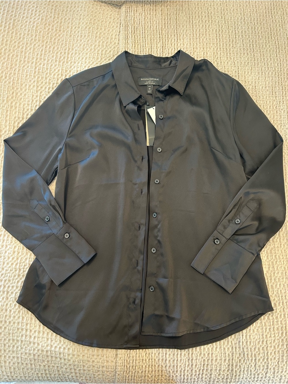 Banana Republic Black Women's Satin-Look Button Down Shirt